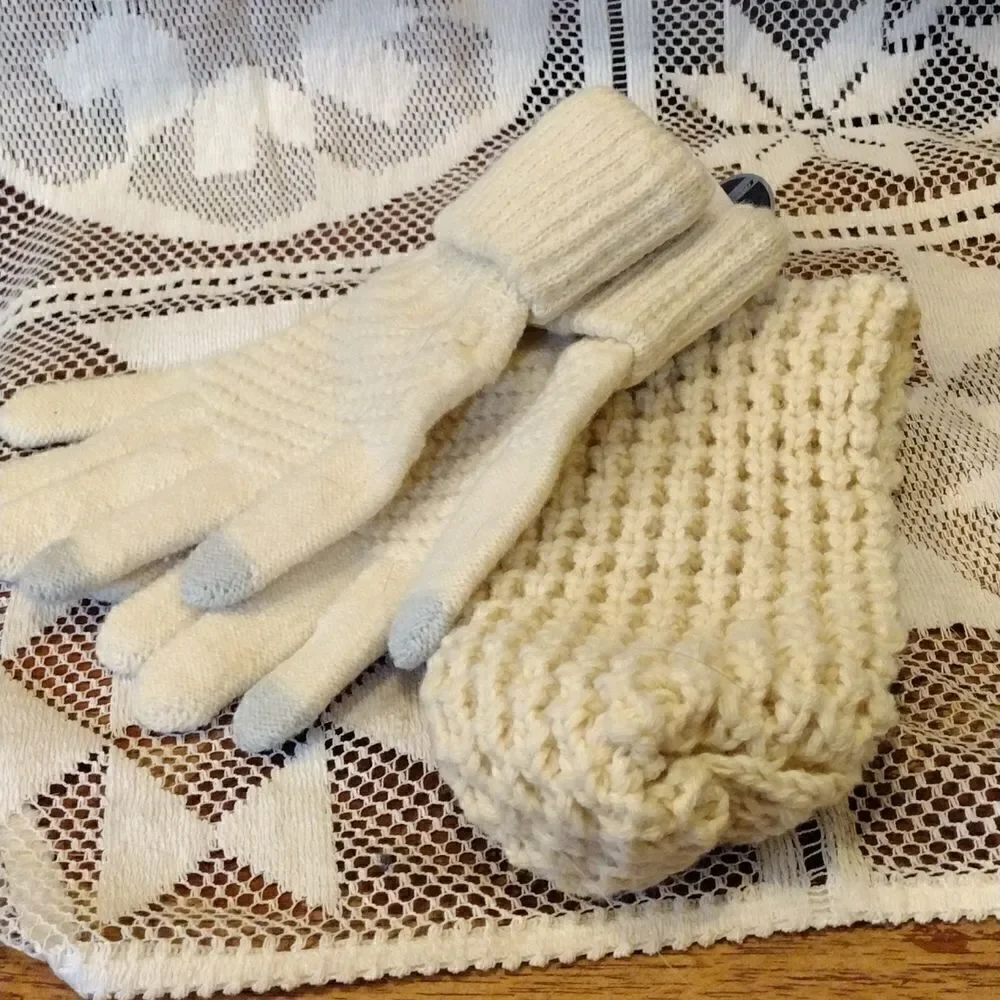 Toby and Me gloves and headband set